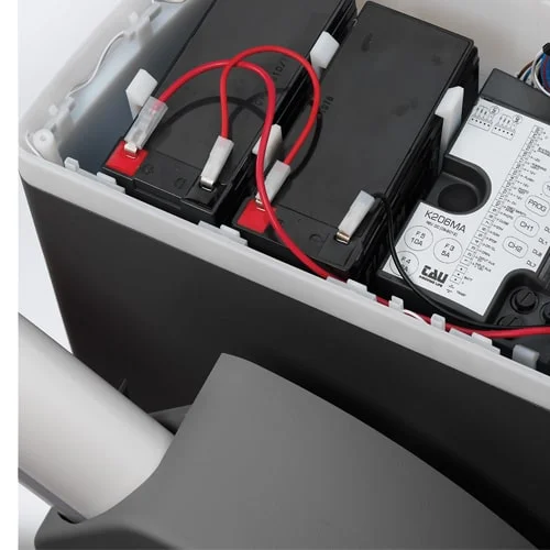 Barrier TAU LUXE tự động tốc độ 6s với cần chắn dài 6m chắc chắn.

