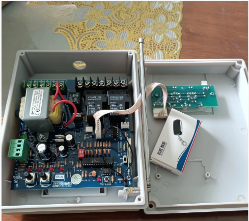 Mainboard barrier BS 306 kết nối cảm biến, điều khiển từ xa và vòng từ