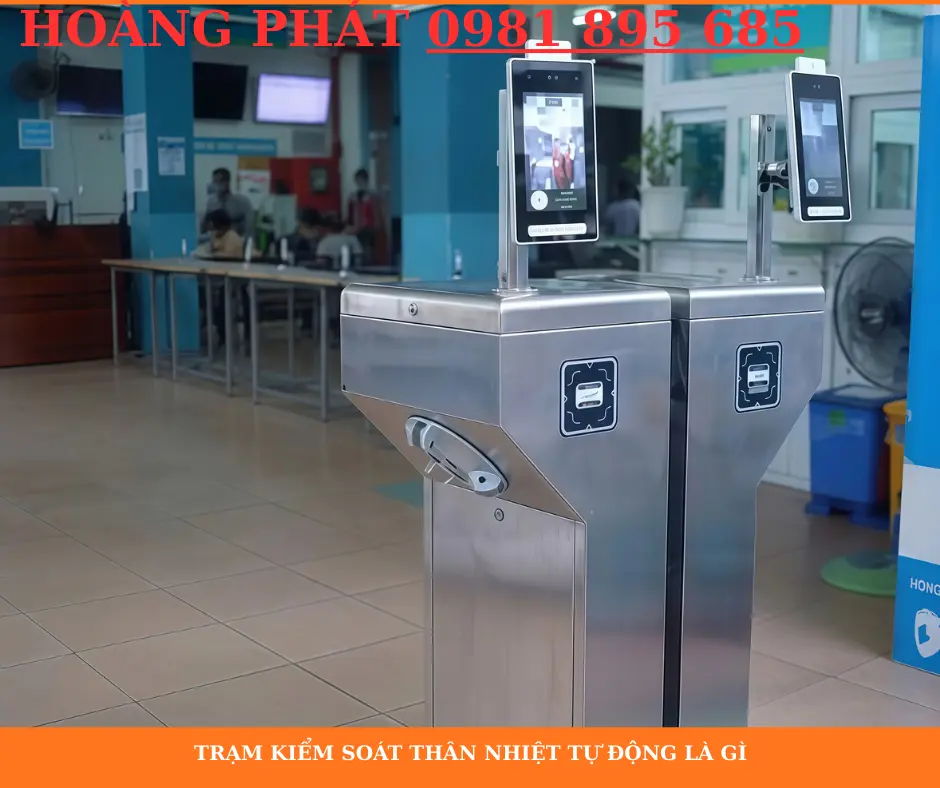 Trạm kiểm soát thân nhiệt tự động bằng nhận diện khuôn mặt tại bệnh viện