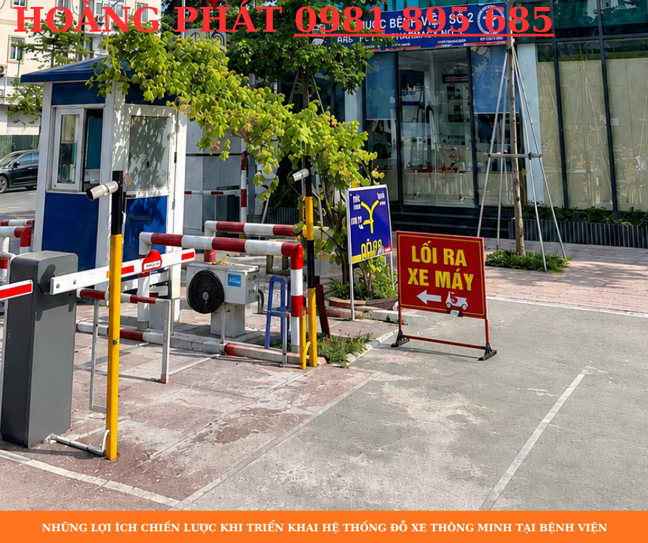 Bãi đỗ xe thông minh cho bệnh viện tích hợp camera AI, barie tự động và phần mềm quản lý phương tiện hiện đại.